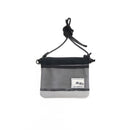 郊遊Sakosh(Hari Mizumi的3個兄弟)灰色