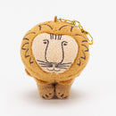 被拥抱的吉祥物(麦琪)