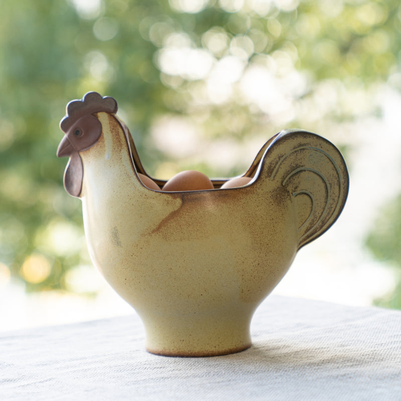 Chicken egg cup (large) [Kashiwa kiln]