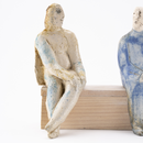 ベンチに座る人(1981)