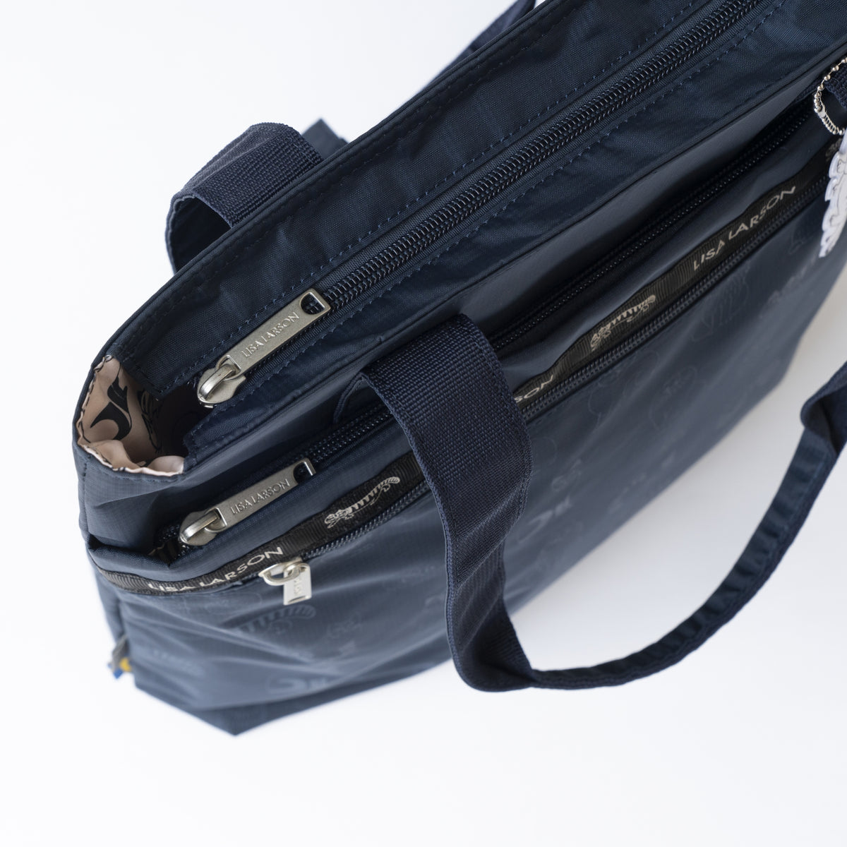 CAPCOM　青黄色のデザイントートバッグ　ナイロン系素材 WEEKEND(ER)&co. | ウィークエンダー TARPAULIN FABRIC TOTE BAG