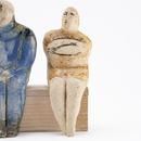 ベンチに座る人(1981)