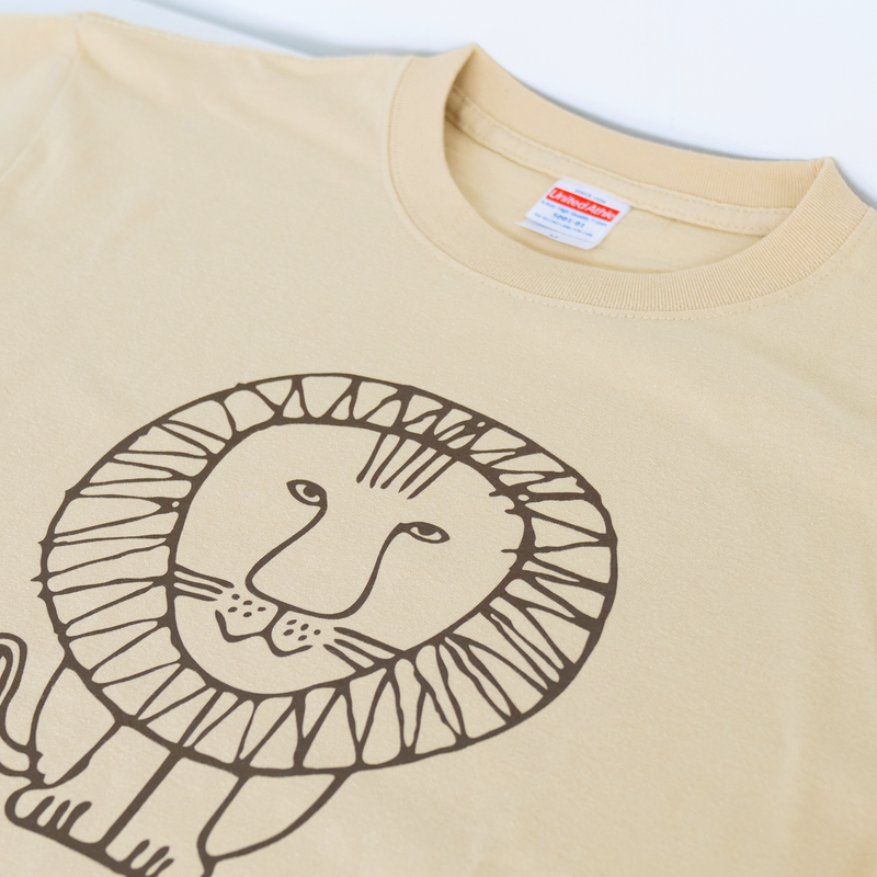 T -shirt (lion)