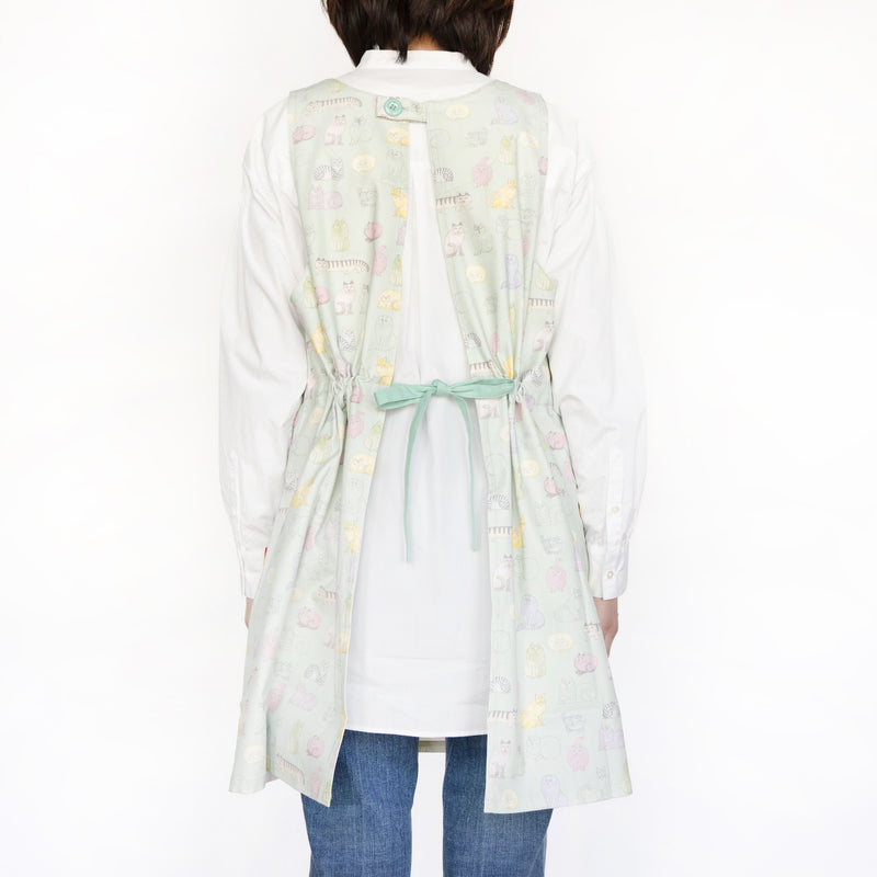 Apron (with macaroon color sketches and back)