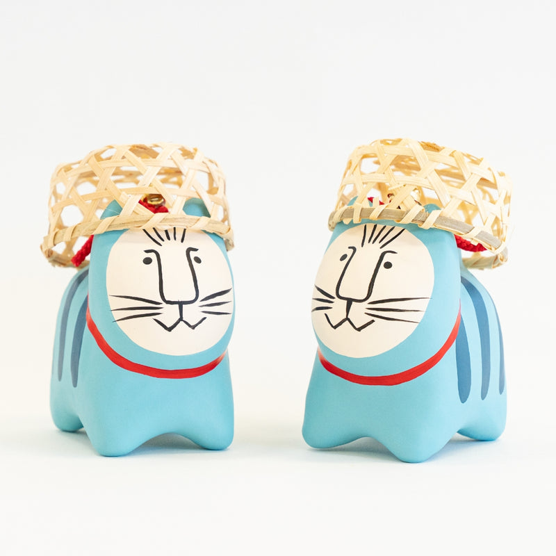 Lisa Larson's cat pile (Missse Blue)