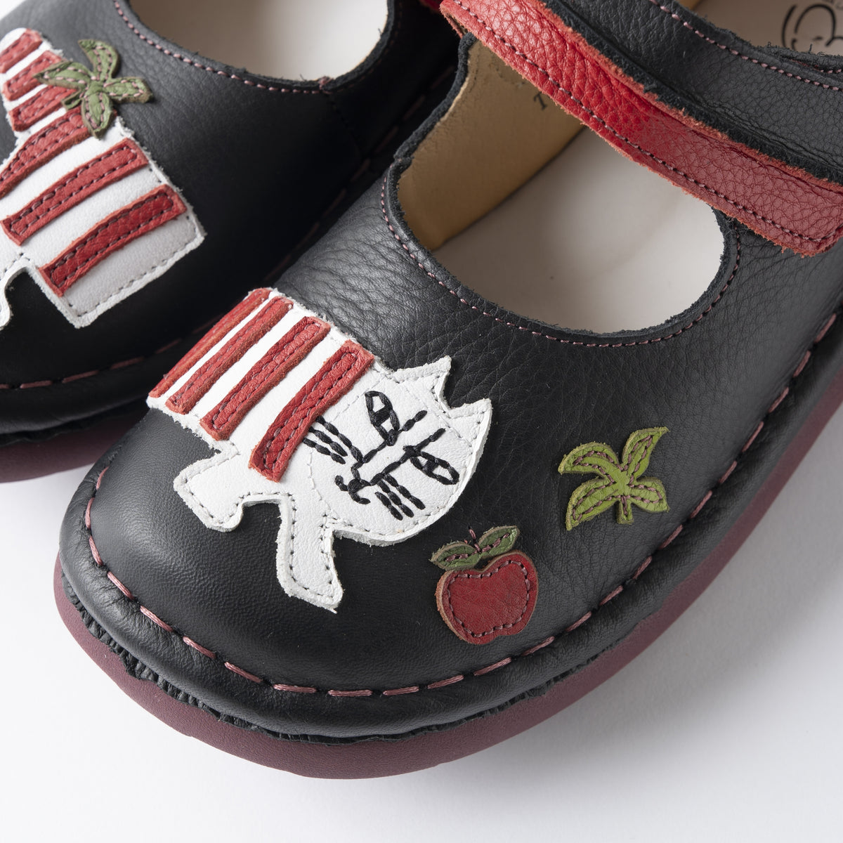 Lisa Larson × Estacion】マイキー・本革ストラップシューズ(M)