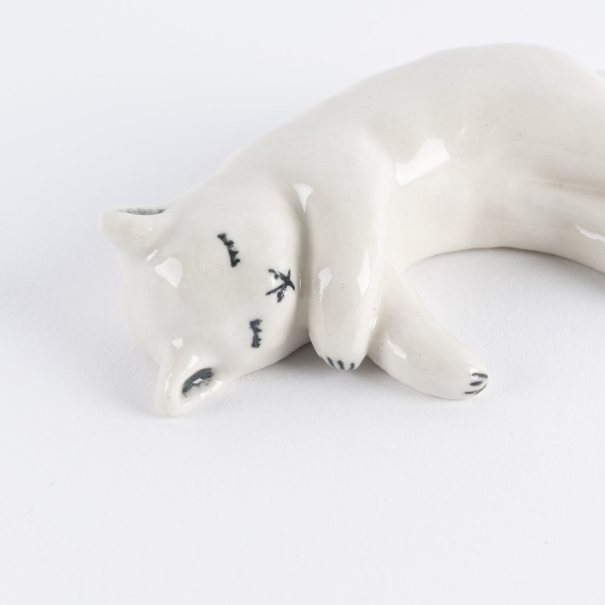 ビンテージ　シュタイフ　SNURRY キャット 猫　眠り猫　一番大きいサイズ ビンテージ シュタイフ SNURRY キャット 猫 眠り猫 一番大きいサイズ