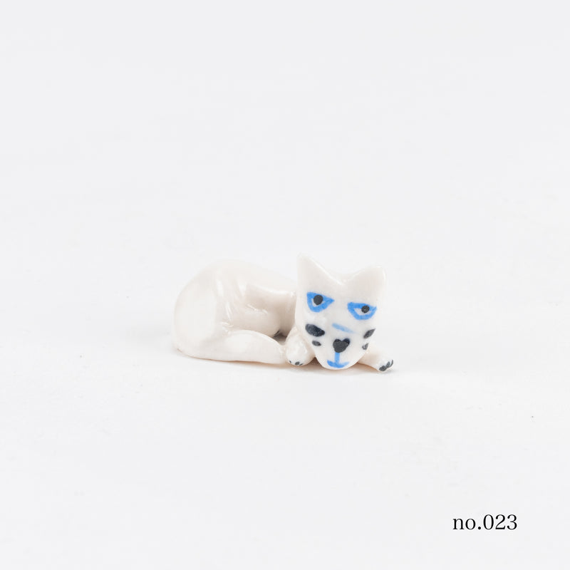 Blue cat shioki (Petchi No.15-23)