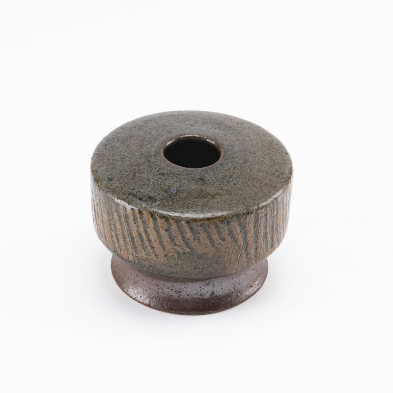 UNIQUE PIECE ROUND VAS