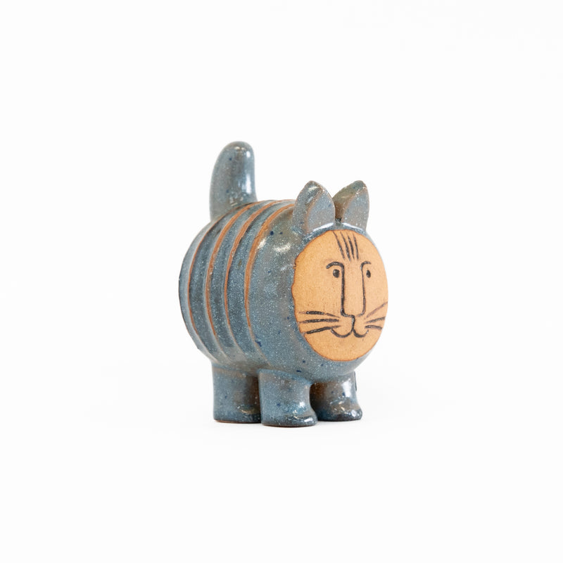 Menageri cat
