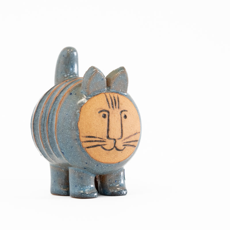 Menageri cat
