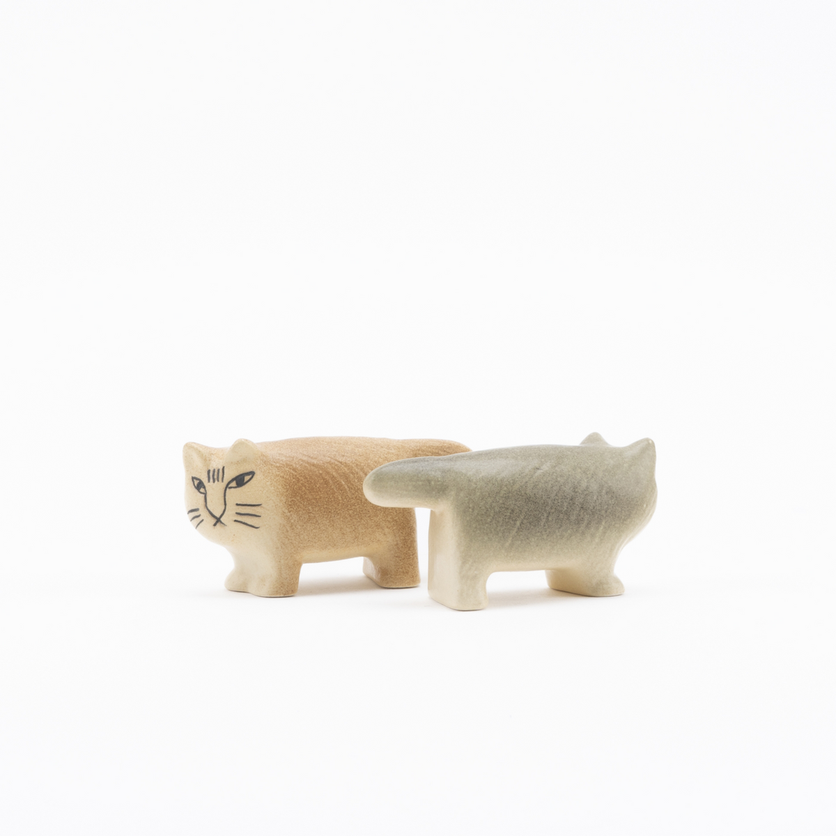 リサラーソン　ふたごの猫 M I K A Amazon.co.jp: 2020 リサラーソン ふたごのねこ 黒いハチワレの