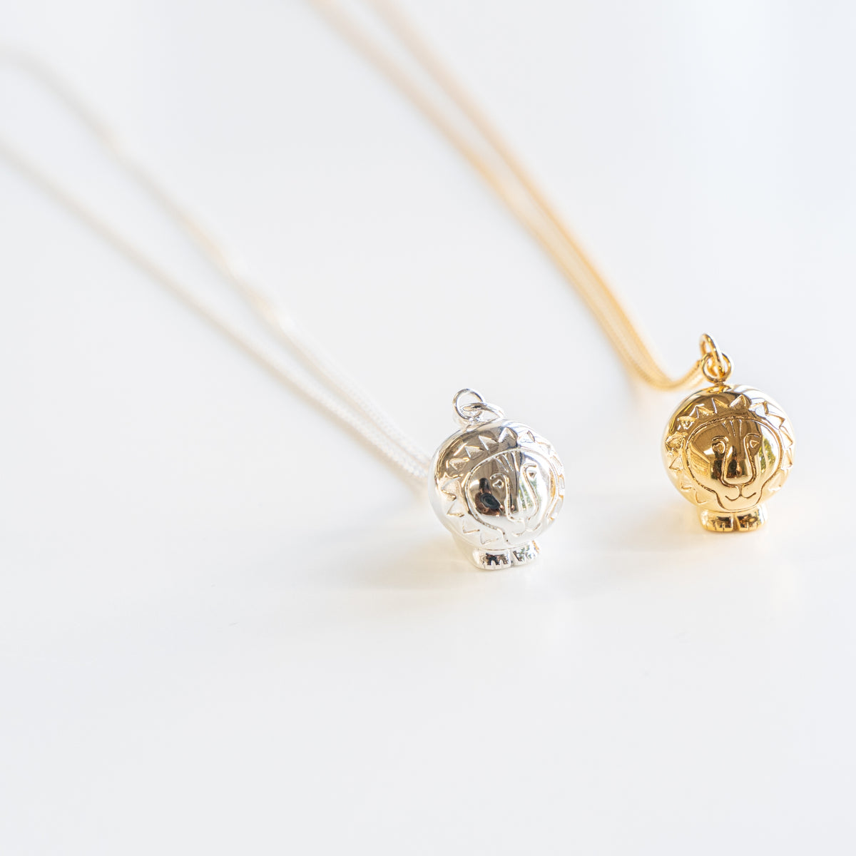 リサラーソン ライオンのネックレス シルバー SKULTUNA スクルツナ SKULTUNA ライオンネックレス（シルバー）