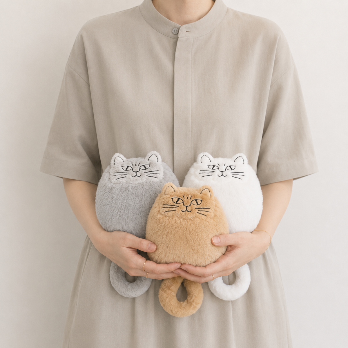 シナモンぬいぐるみ シナモロール ぬいぐるみおせわセット（こねこ）｜サンリオオンライン