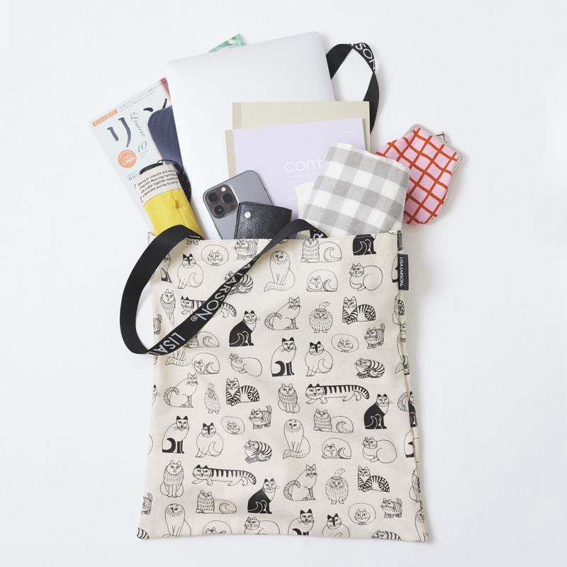 LISA LARSON Memorial Book LISA LARSON Memorial Book