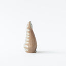 莉拉動物園貓坐著