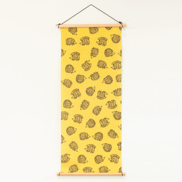 Sticked and wet (hedgehog 3 brothers, yellow)