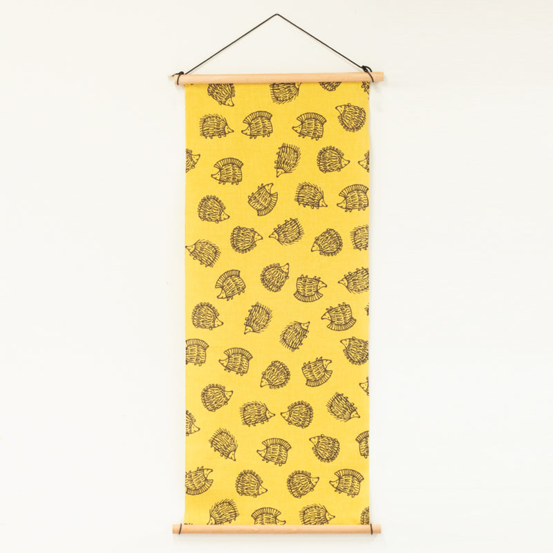 Sticked and wet (hedgehog 3 brothers, yellow)