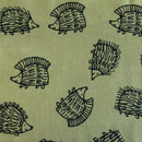 捺染てぬぐい（ハリネズミ三兄弟・緑）