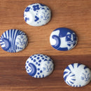Chopstick rest (Arita ware / Gononeko)