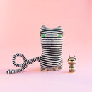 ドナのこけし （モノクロのねこ）