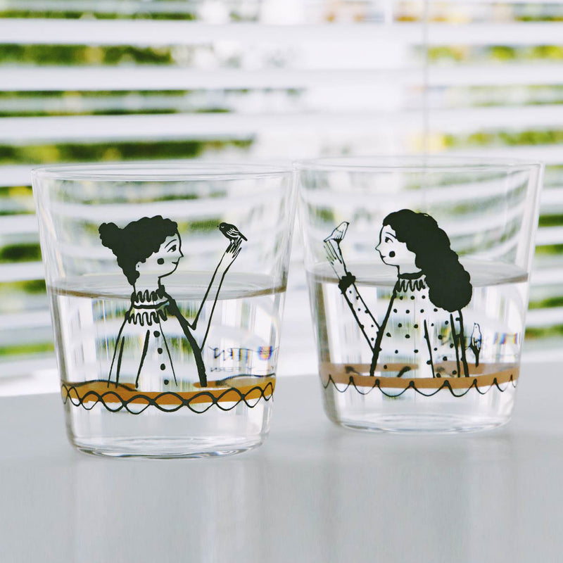 Glass set for bird lovers