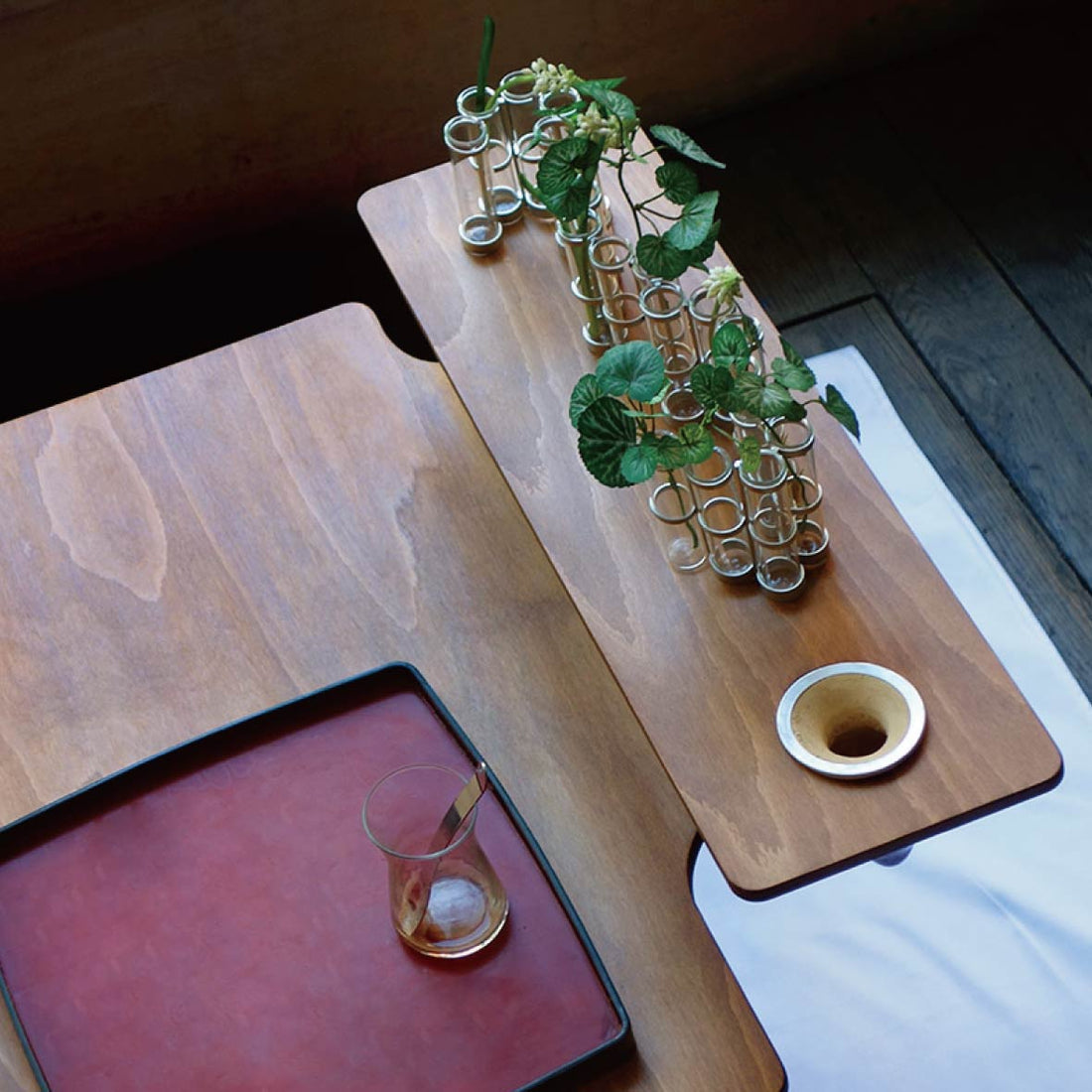 テーブル（ゴールデンオーク）