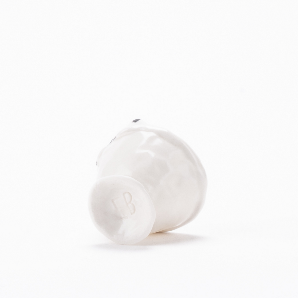 エッグスタンド（黒みみ・ホワイト）