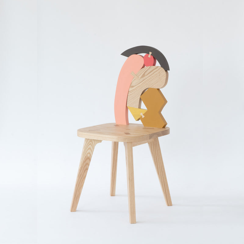 「もの想い」の椅子。 NO.2（ピンク）