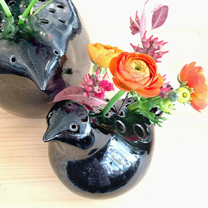 花と鳥の絵柄 陶器 花瓶 共箱 九谷焼 花と鳥の絵柄 陶器 花瓶 共箱 九谷焼
