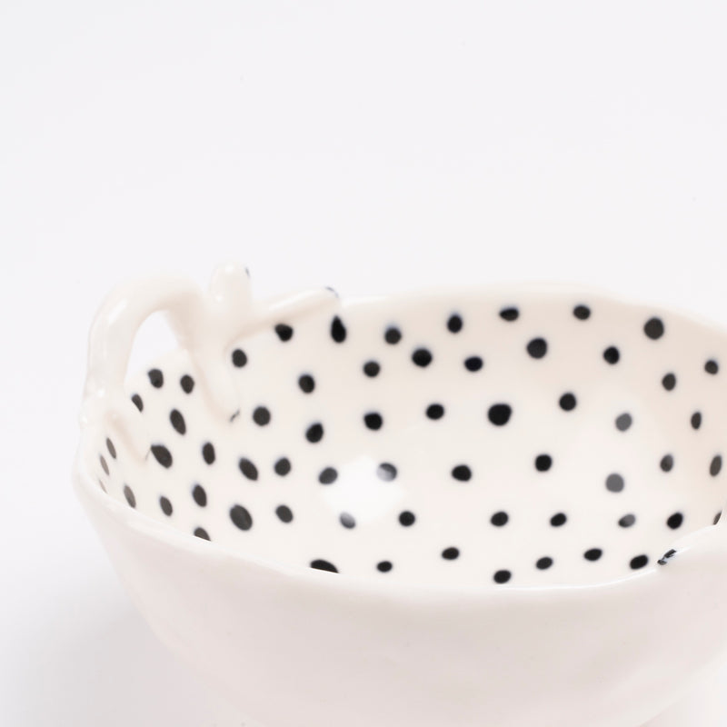 Dog bowl with handle (white mimi, dot, pachiri)