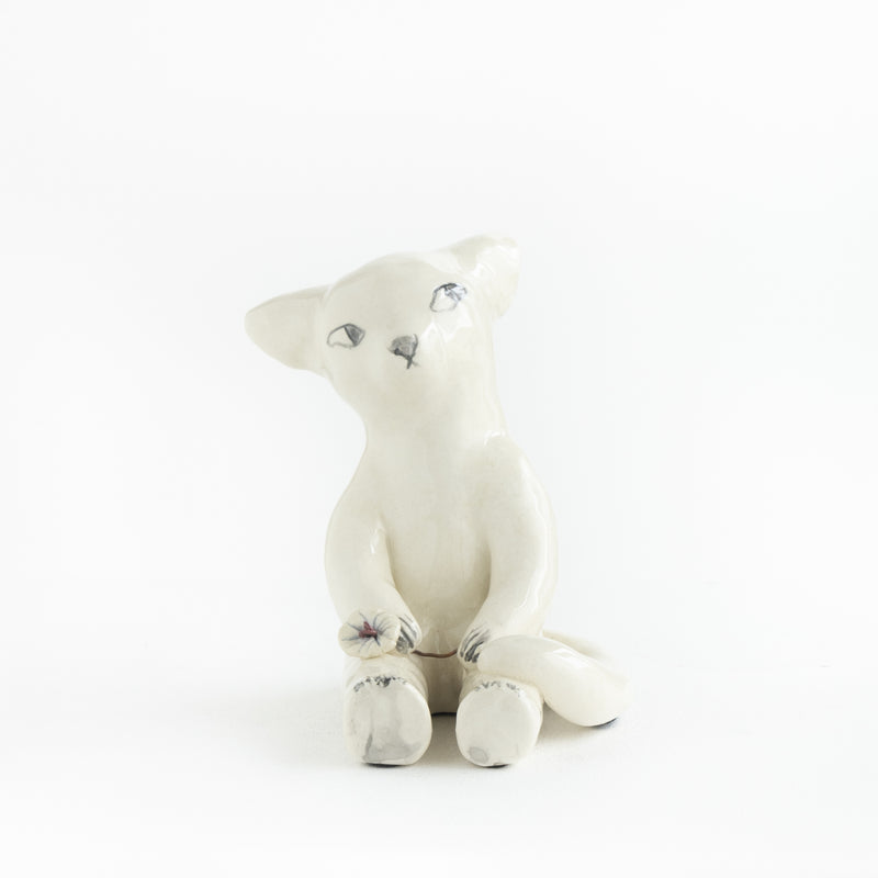 Sitting cat NO.02