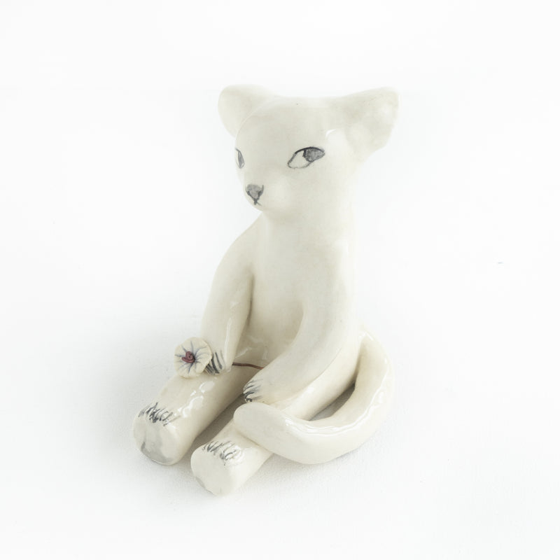 Sitting cat NO.02